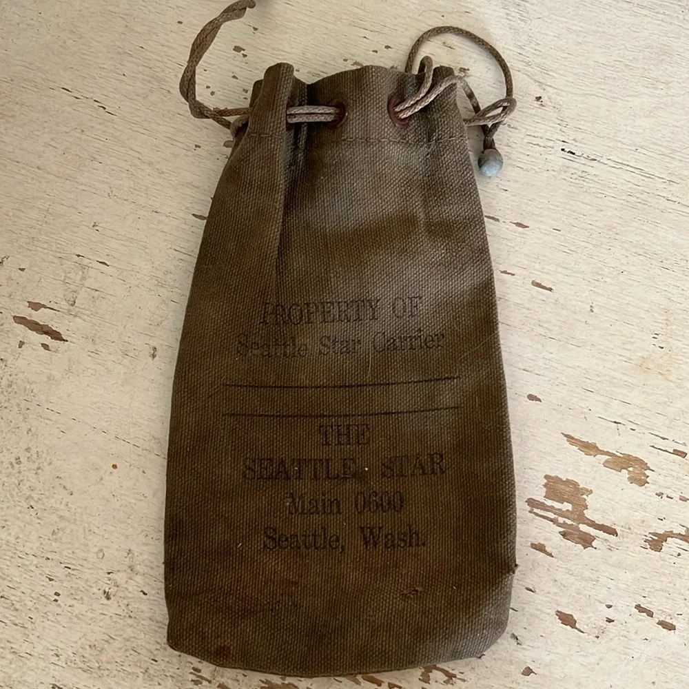 1920s 1930s Seattle Star newspaper carrier money bag